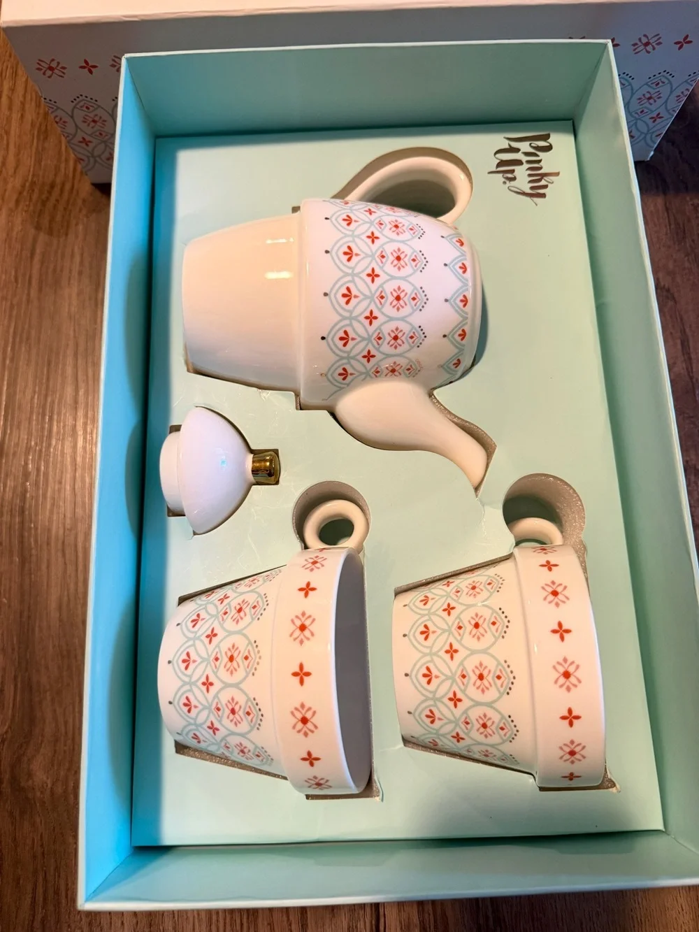 Pinky Up Stackable Tea for Two Set Teapot & 2 Cups New in Box